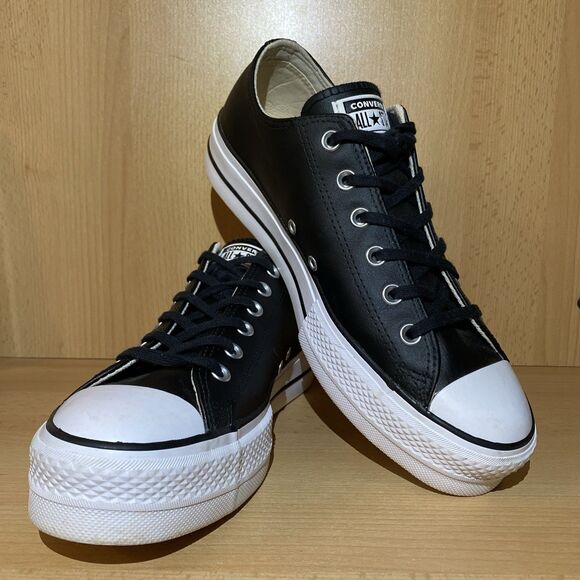 Converse Chuck Taylor All Star Lift Platform Black White Sneaker Women 11 - Picture 1 of 9